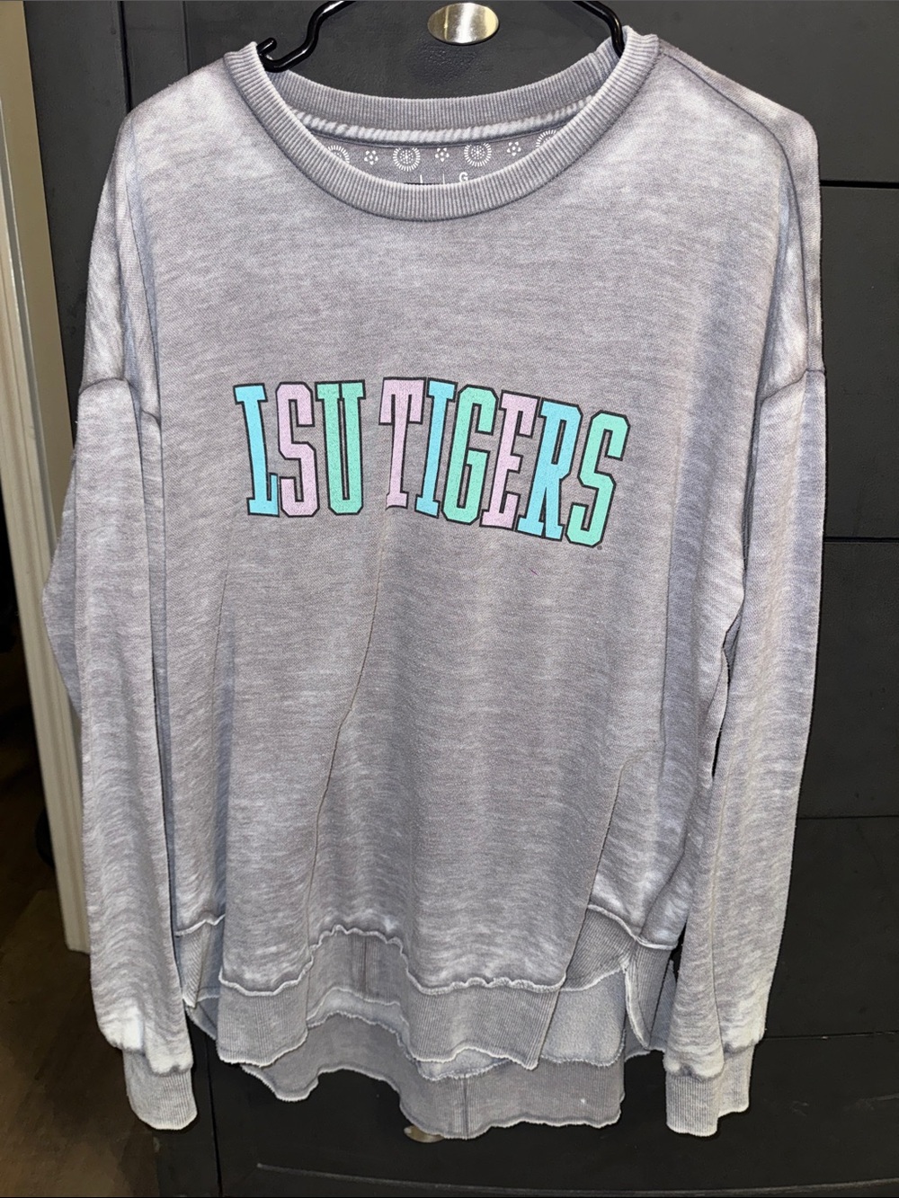 LSU TIGERS- Women’s Grey & Pastel Crewneck Sweatshirt
